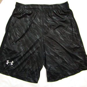 Under Armour | Men's | Black & Silver | Shorts